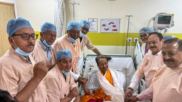 India Protesters Vow to Continue Stir Till Pradhan Resigns After Wangchuk Ends Fast