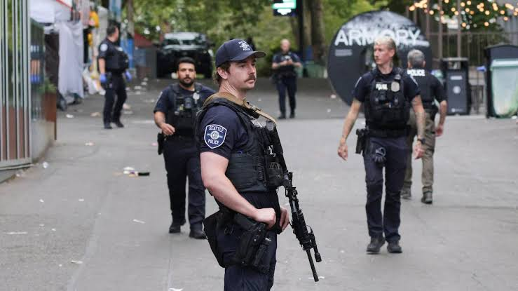 Three Killed in Shooting Near Seattle's Space Needle