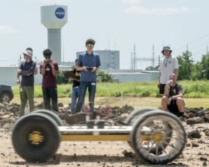 NASA Tests Innovative Wheel Designs for Future Moon Base
