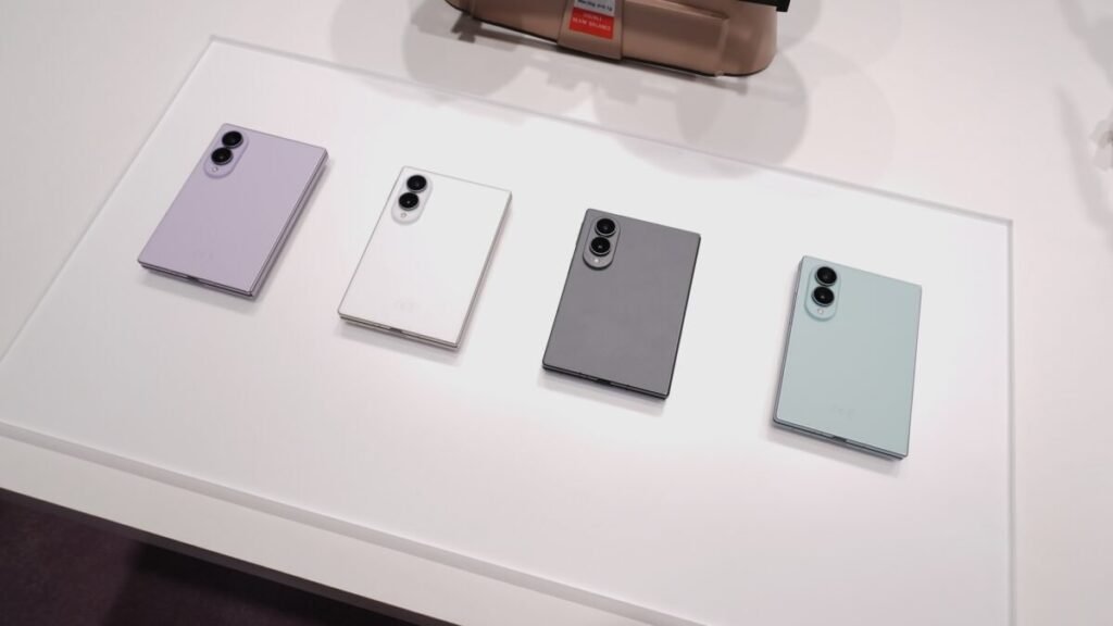 Samsung Increases Galaxy Z Fold 8 Production