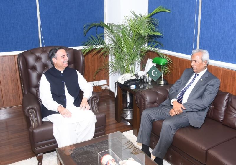 Maritime, Sindh Leadership Tackle Marine Pollution