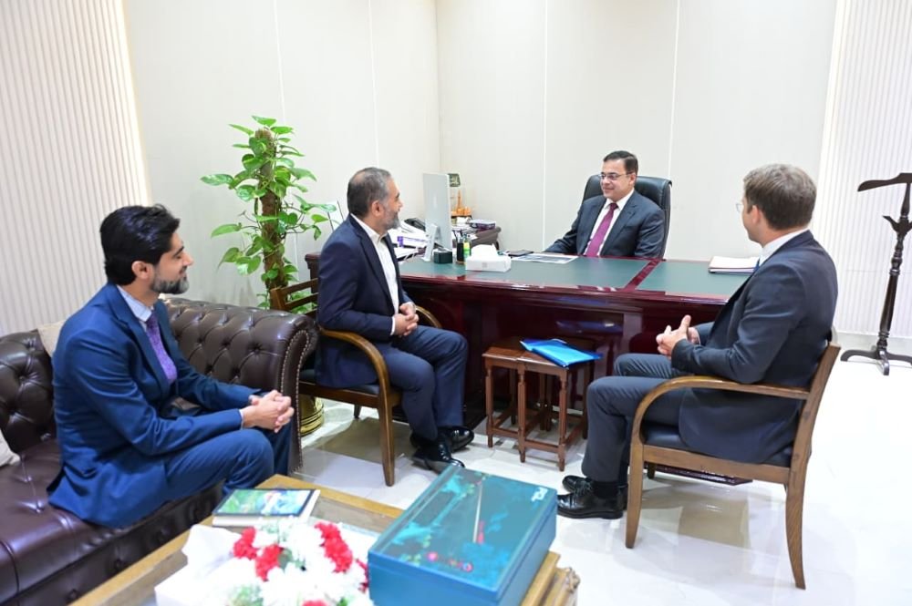 PGL, Gunvor Meet Minister, Back Oil Price Deregulation