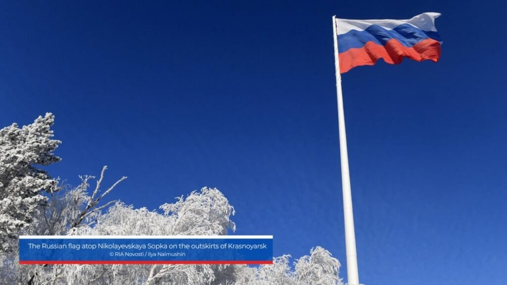 Russia Marks National Flag Day with Tribute to Historic Tricolour