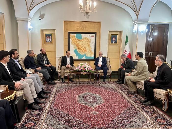 Pak, Iran Hold Talks on Regional Peace and Stability