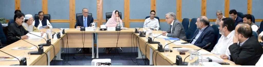 Food Committee Seeks Resolution of PARC Recruitment