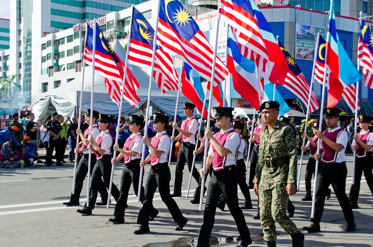President Zardari felicitates Malaysia on Independence Day