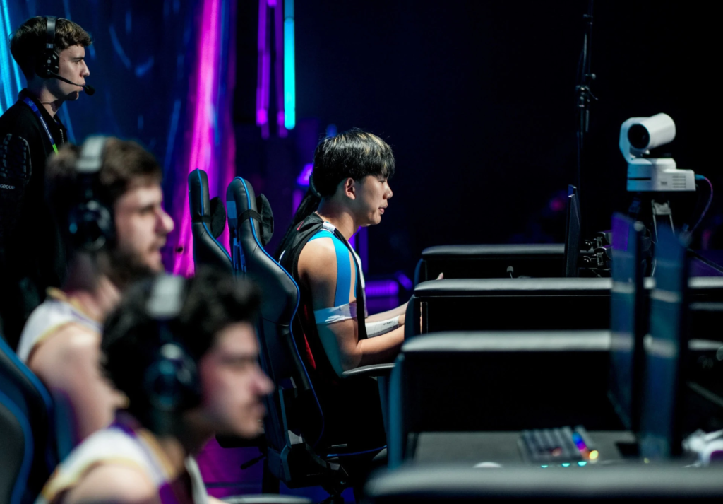 Phygital Basketball Round of 16 Ends in Astana Drama