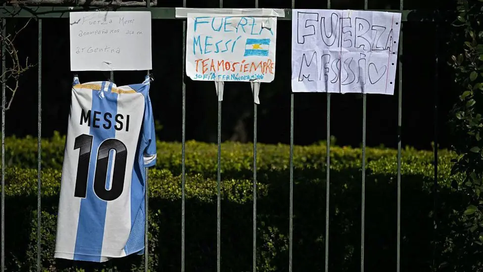 Grief Grips Miami as Lionel Messi Mourns His Father