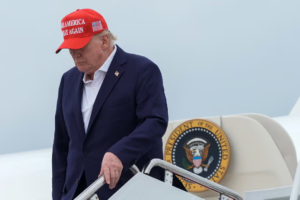 Trump Says Iran Must Surrender, Threatens to Bomb Oman