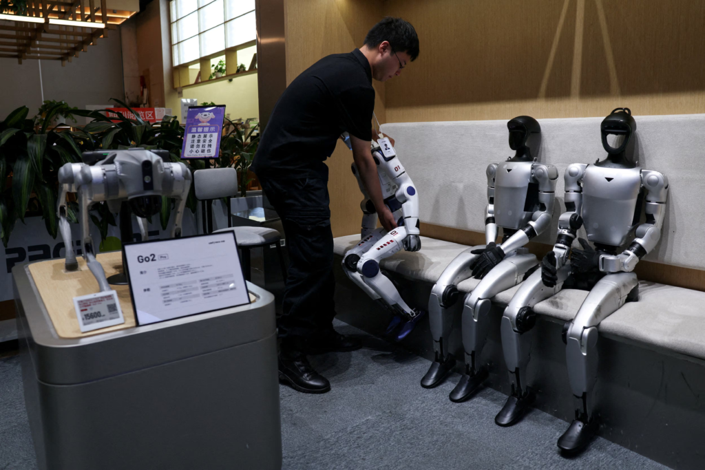 Unitree Unveils Superman Robot Ahead of Shanghai Listing