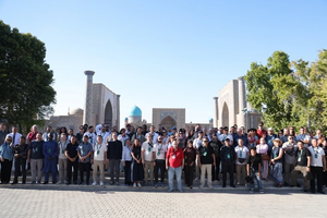 Media Forum Delegates Explore Samarkand's Registan Square