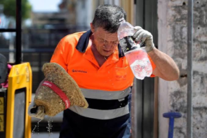 WHO Warns Rising Heat Poses Growing Global Health Threat