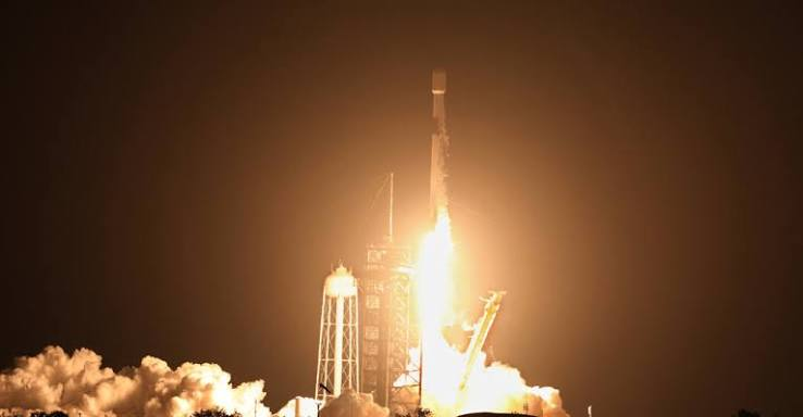 SpaceX Rocket Stage Believed To Have Crashed Into the Moon