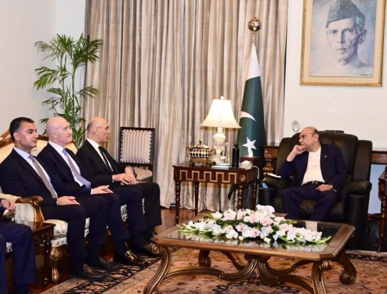 President Calls for Stronger Pakistan-Lebanon Security Cooperation
