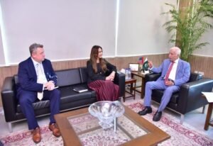 Pak-U.S. Discuss Expanding Economic and Investment Cooperation
