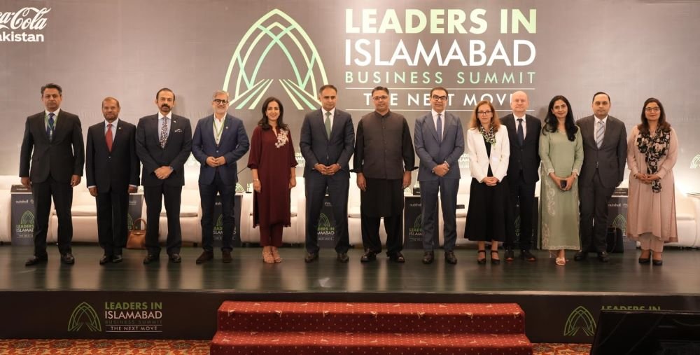 Govt Focused on Improving Access to Finance for Farmers, SMEs: Kayani