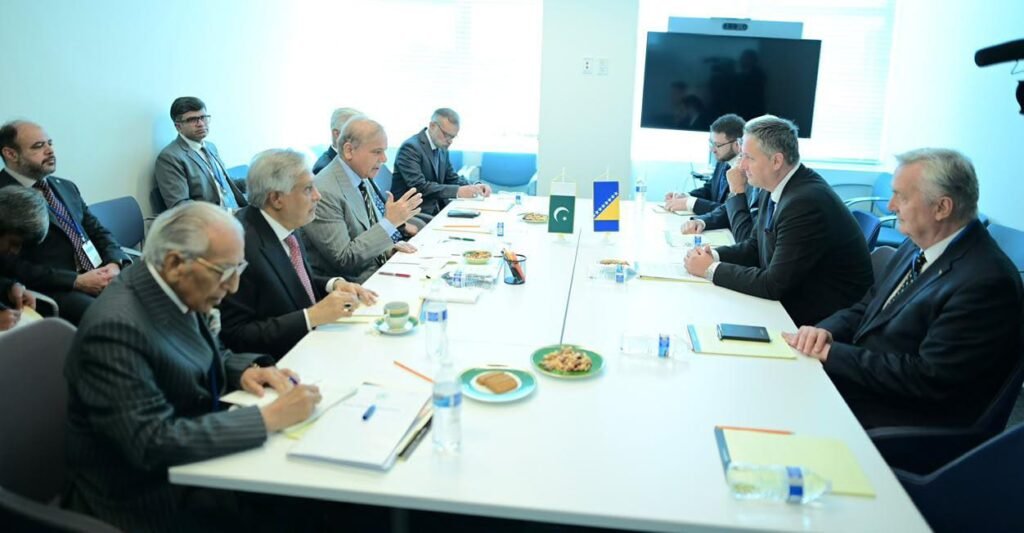 Pakistan, Bosnia discuss regional and global issues