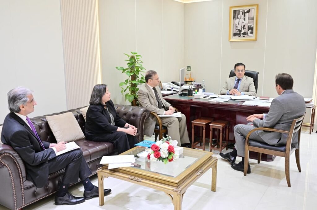 IFC, WB Reaffirm Cooperation with Pakistan on Key Development