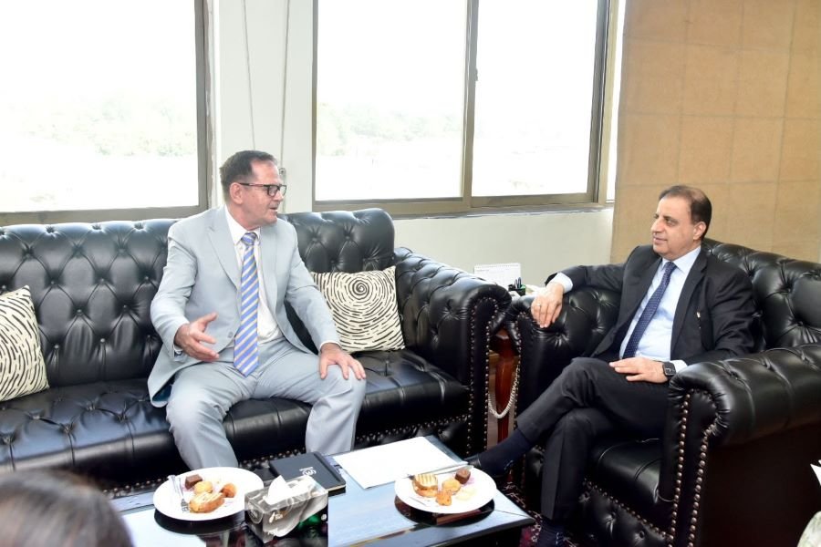 Bosnia Seeks Stronger Science & Technology Ties with Pakistan