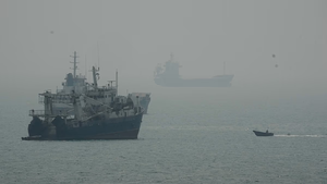 US Sinks Iranian Tanker as Tehran Fires Missiles at Jordan Base