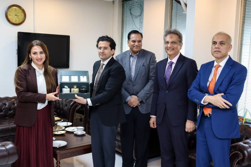 Pak, US agree to Enhance Cooperation in Energy Sector