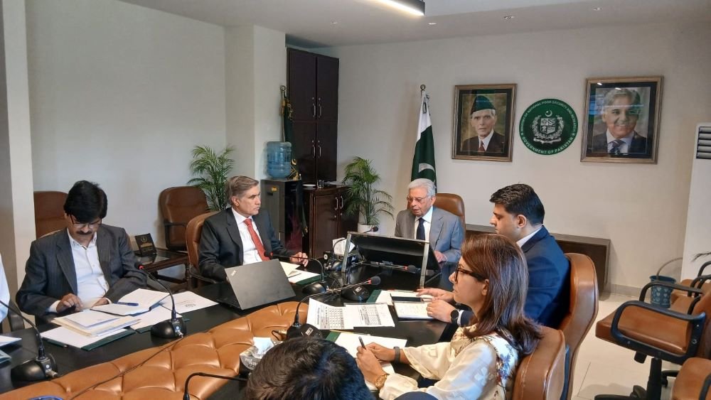 Govt Ensures Adequate Fertilizer Availability and Price Stability