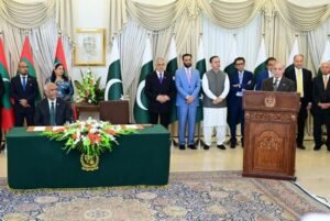 Pakistan, Maldives sign 20 MoUs to strengthen bilateral ties