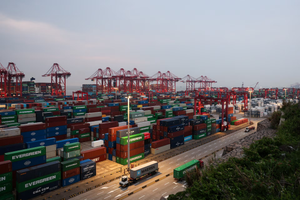 China’s Exports to US Surge 39.6% as Surplus Widens