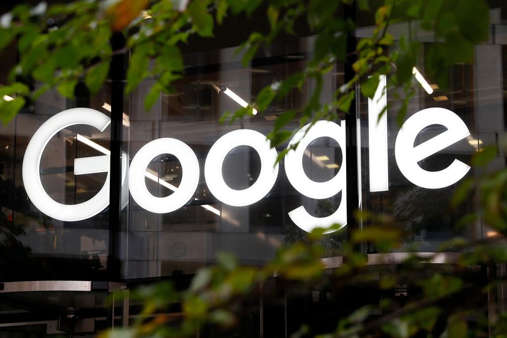 Google Makes News Links More Visible in AI Search