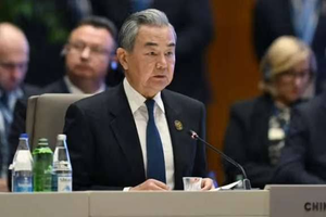 Wang Yi Urges Taliban to Act on Terror Groups at Baku Summit
