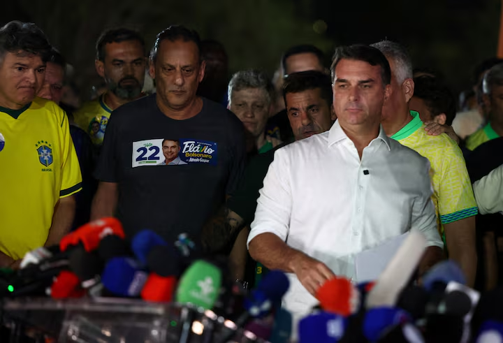 Flavio Bolsonaro Rejects Defeat After Lula Wins Fourth Term
