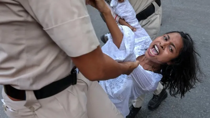 Women Journalists Accuse Delhi Police of Harassment at Protest