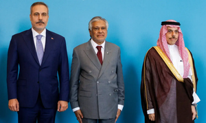 Pakistan Sends Top Leadership to Makkah Defence Pact Talks