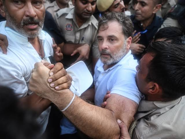Delhi Police Detain Rahul Gandhi in Election Commission Protest